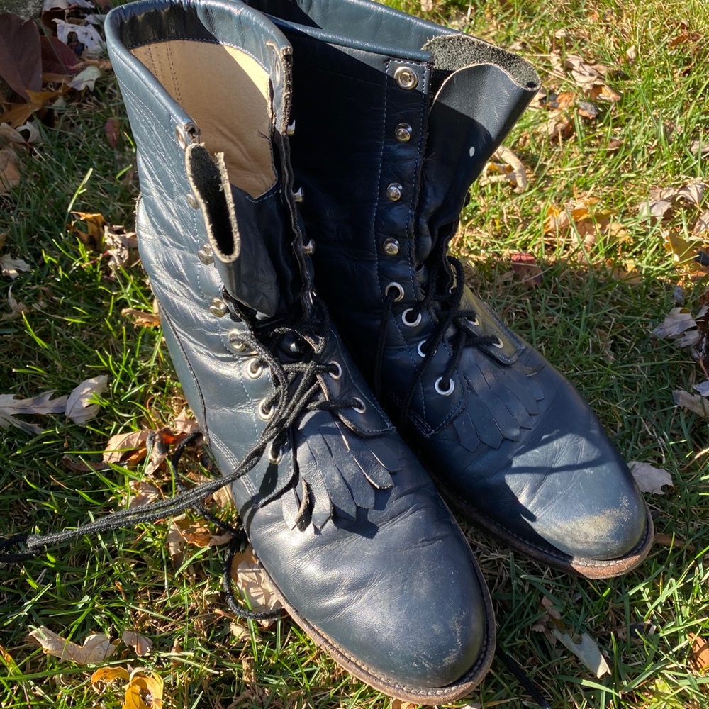 Vintage Justice style boots. Size 9.
